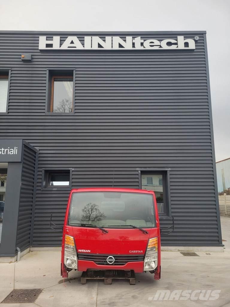 Nissan Cabstar Kabiinid
