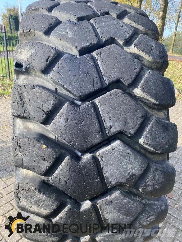  Band - 29.5-R25 Rehvid, rattad ja veljed