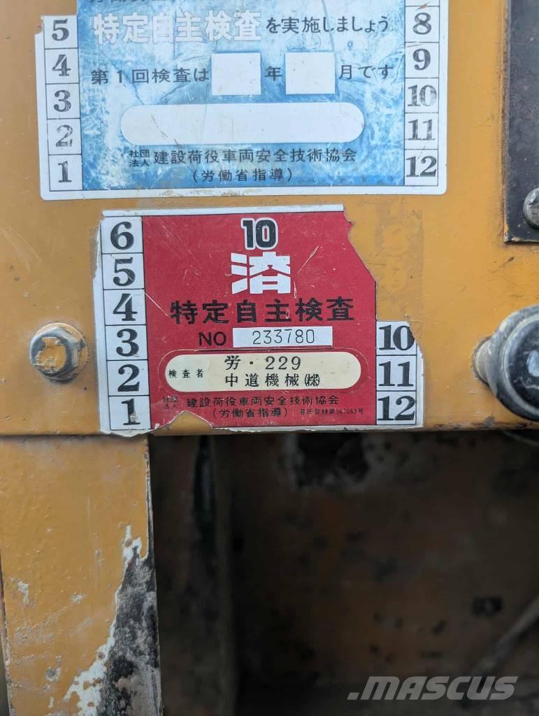 Morooka MST 1500 Roomikkallurid