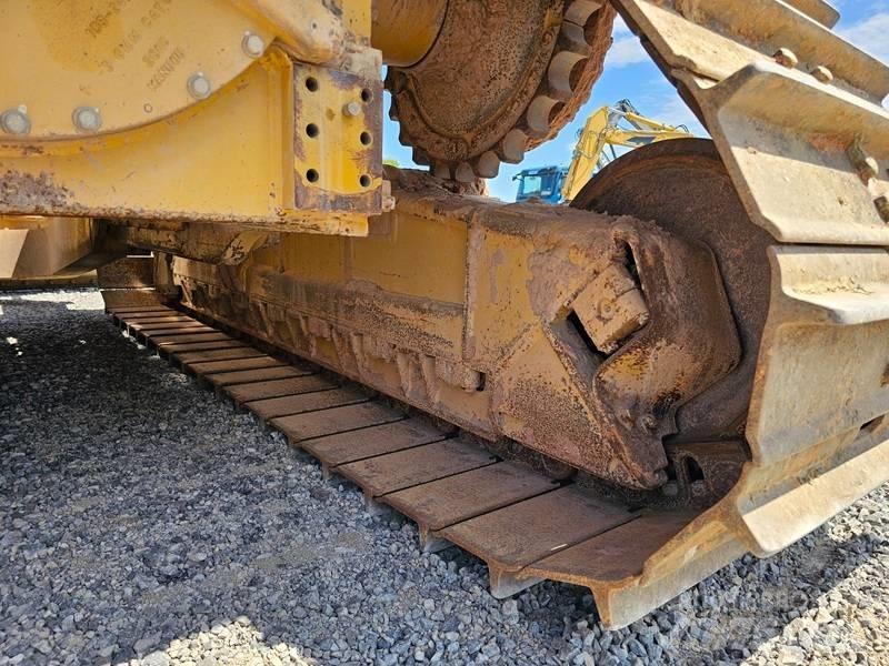 CAT D 6 N LGP Buldooserid