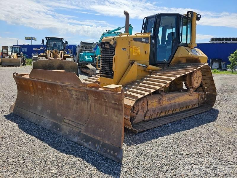 CAT D 6 N LGP Buldooserid
