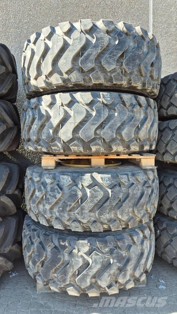 Michelin 23.5R25 Rehvid, rattad ja veljed