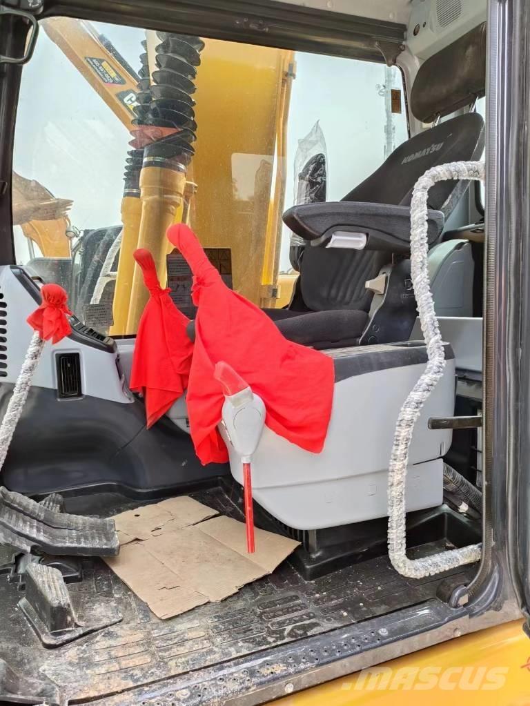 Komatsu PC 110 Väikeekskavaatorid 7t-12t