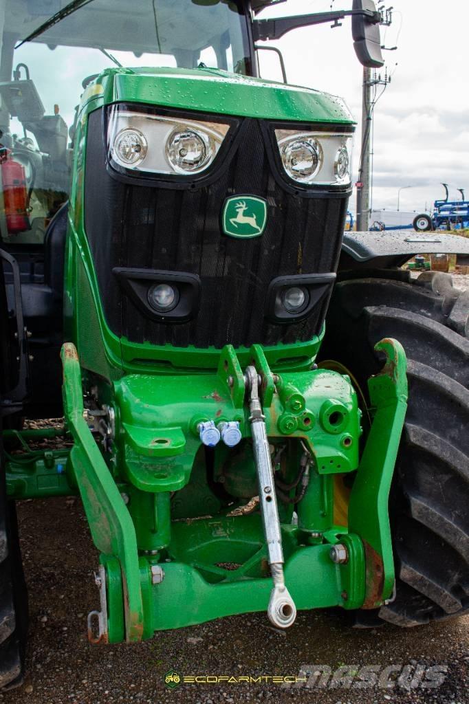 John Deere 6215 R Traktorid