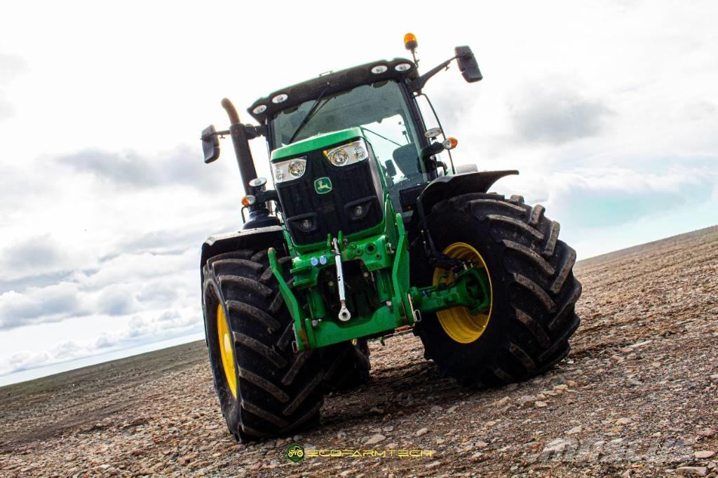John Deere 6215 R Traktorid