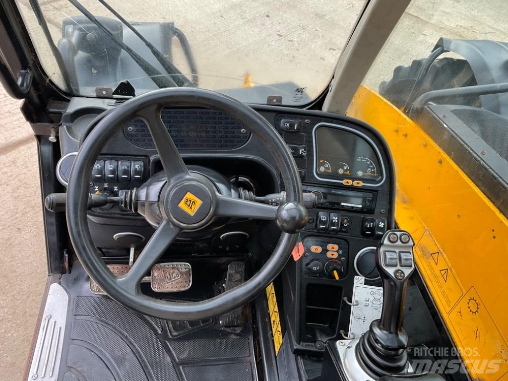 JCB 536-60 Agri Plus Põllumajanduslikud teleskoopkäitlejad
