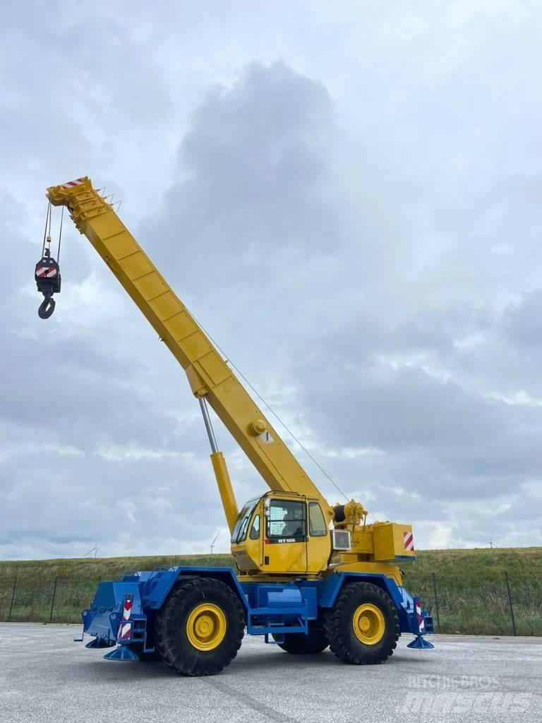 Terex RT555-1 Raske maastiku tõstukid