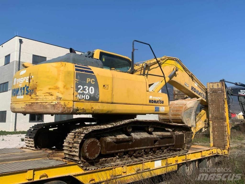 Komatsu PC 230 NHD Roomikekskavaatorid