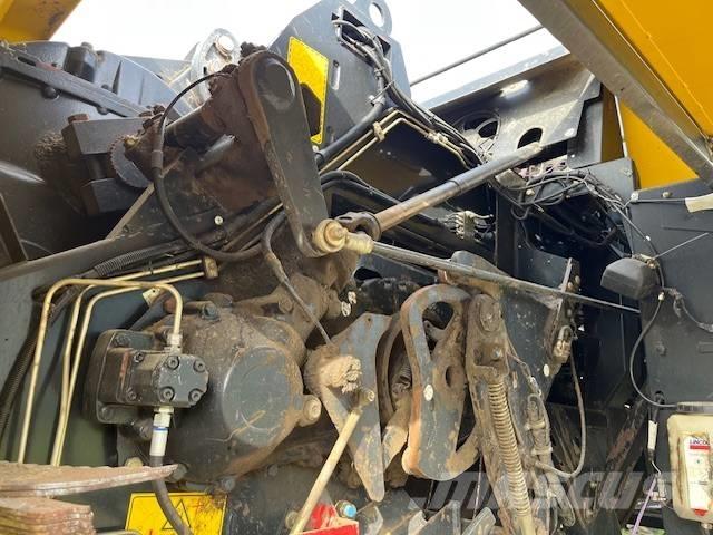 New Holland BB 940 A Heinapressid