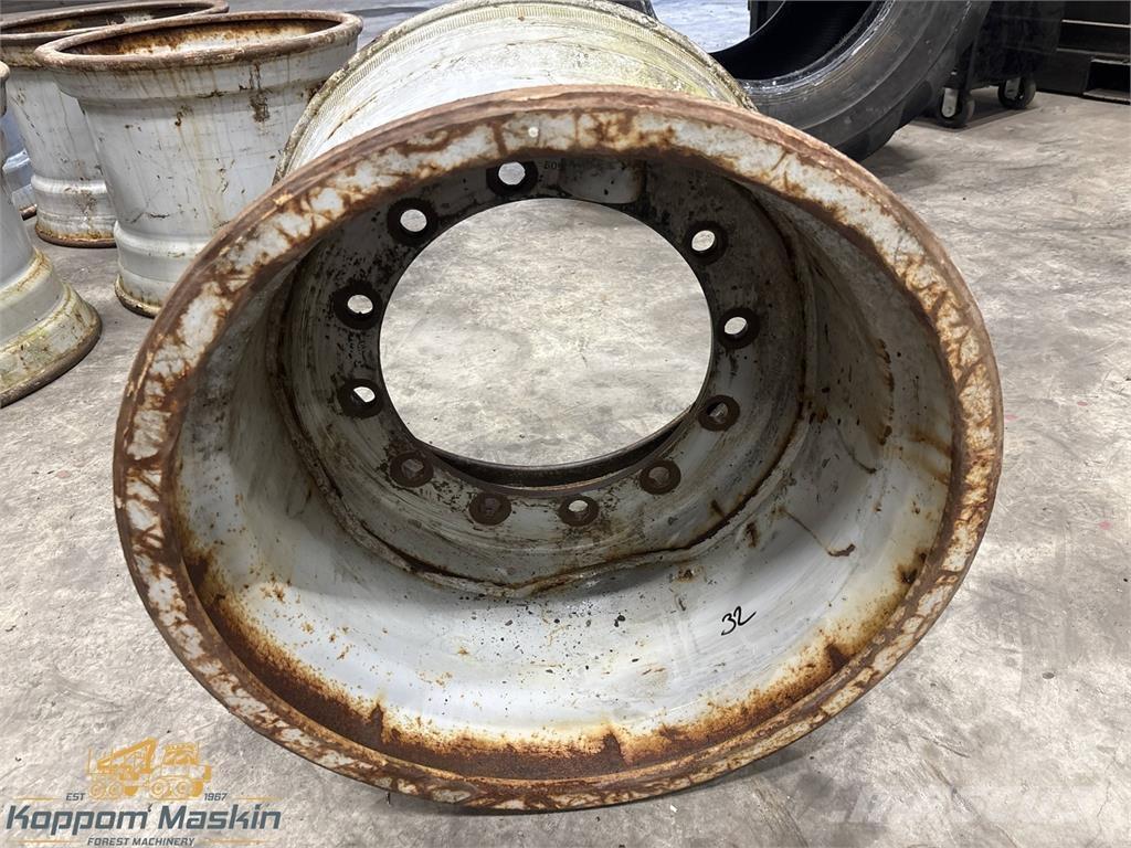 Valmet 890 20x26,5 Rehvid, rattad ja veljed