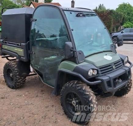 John Deere 855D ATV-d