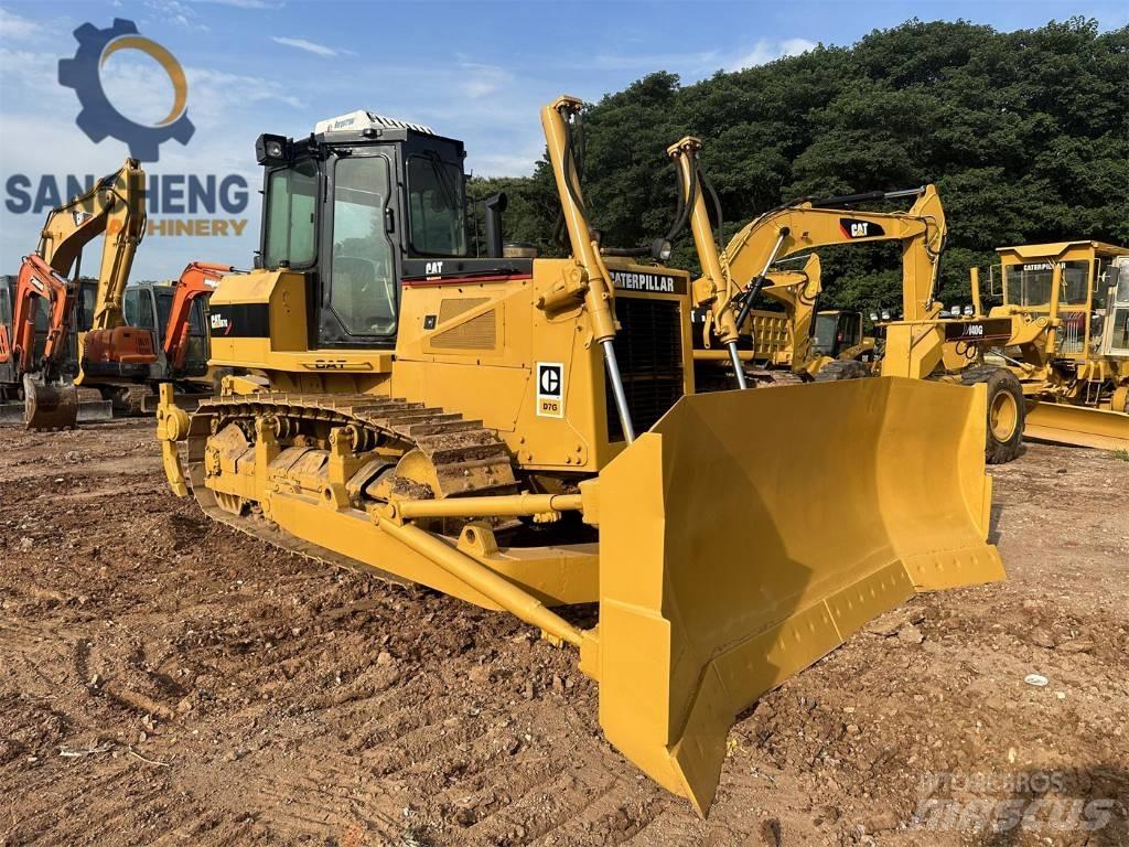 CAT D7G Buldooserid