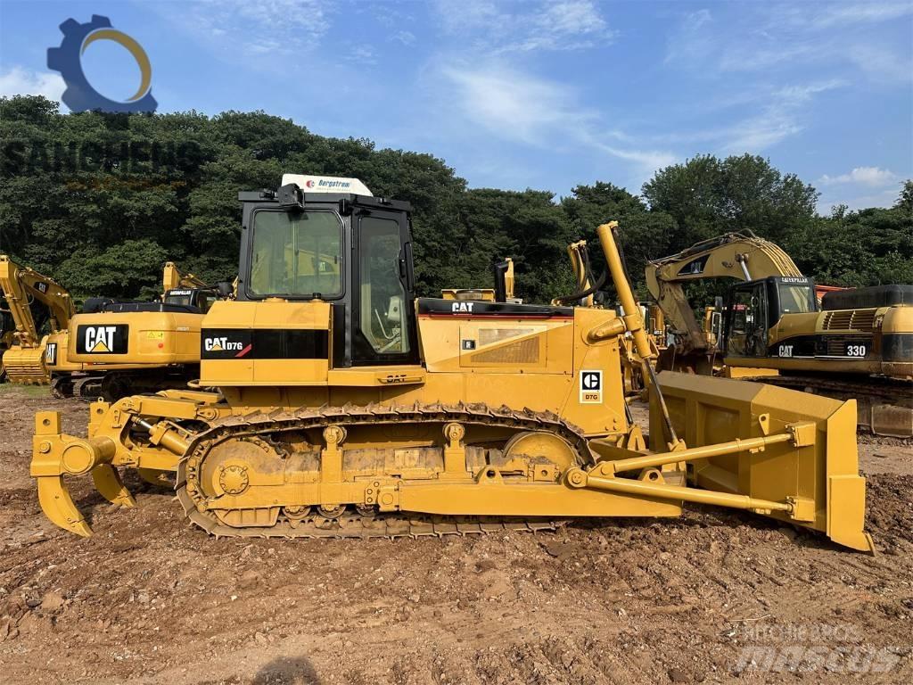 CAT D7G Buldooserid