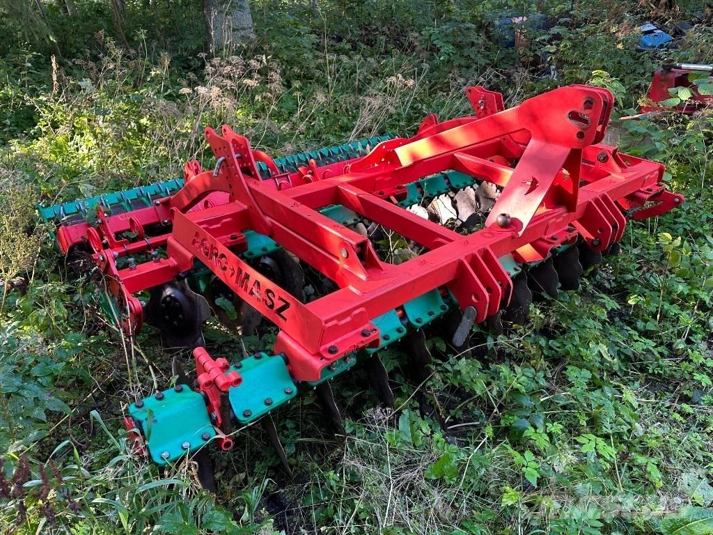 Agro-Masz BT30 Randaalid