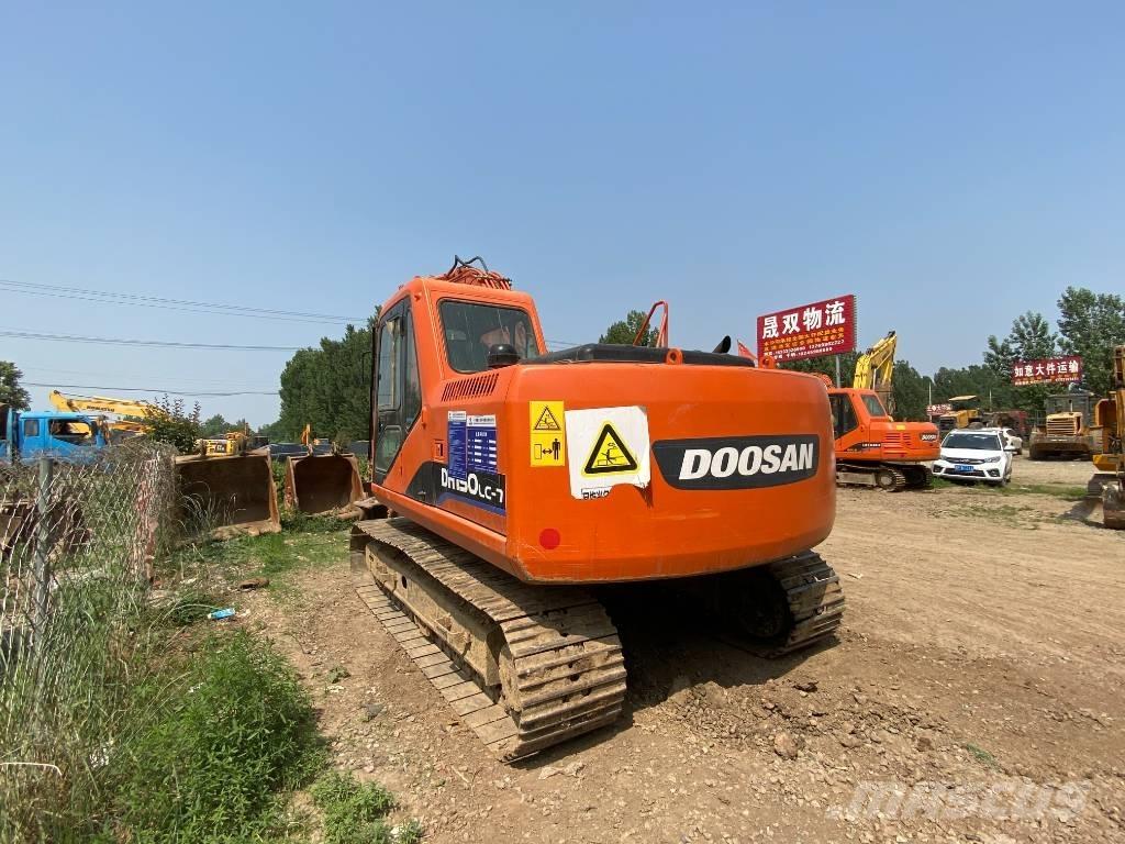 Doosan DH150LC-7 Roomikekskavaatorid