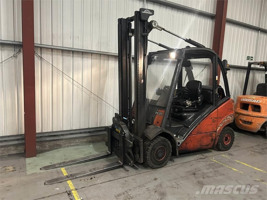 Linde H25T Gaasitõstukid
