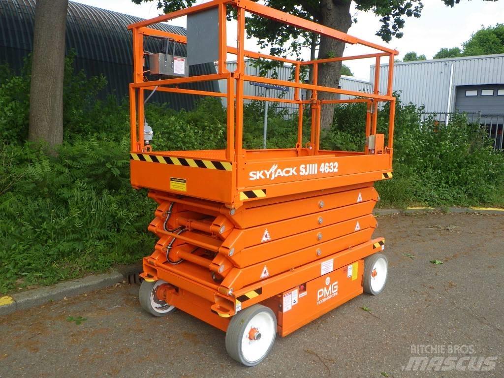 SkyJack SJ4632 Käärtõstukid