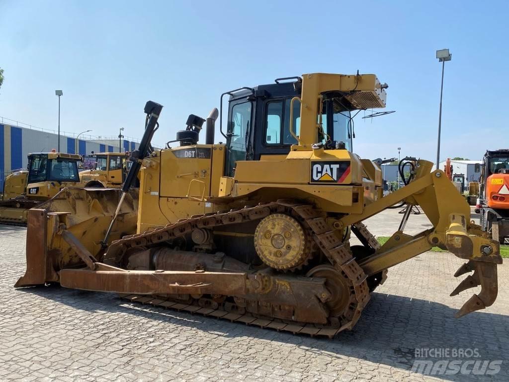 CAT D6T NVT Buldooserid