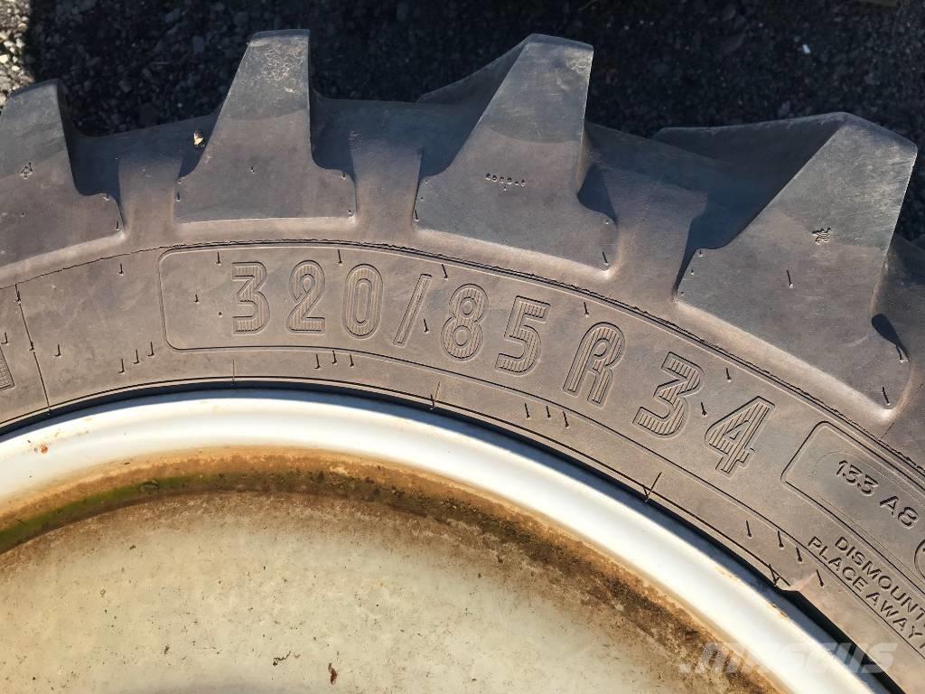  Misc Row Crop Welded Rehvid, rattad ja veljed