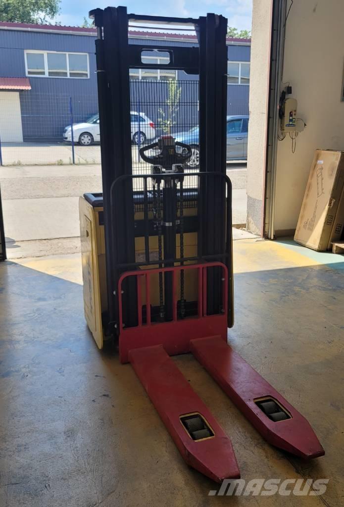 Hyster S1.4iL Järelkäidavad virnastajad