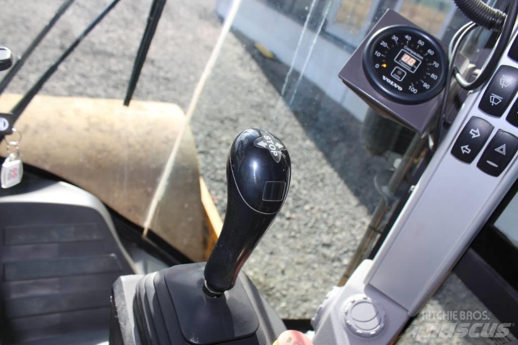 Volvo SD 75 B Ühe trumliga rullid