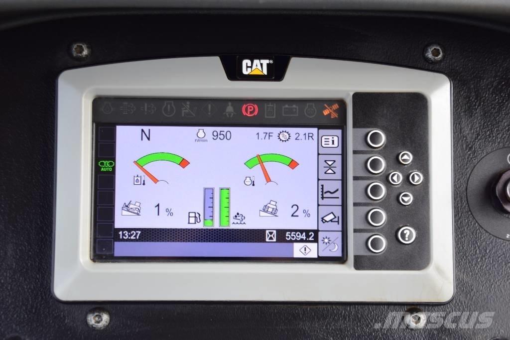 CAT D 5 K 2 LGP Buldooserid