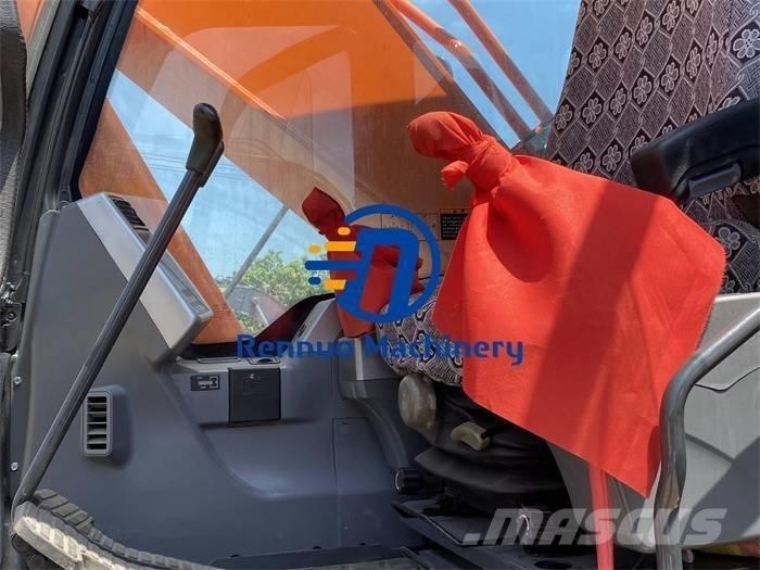 Doosan DX 260LC Roomikekskavaatorid