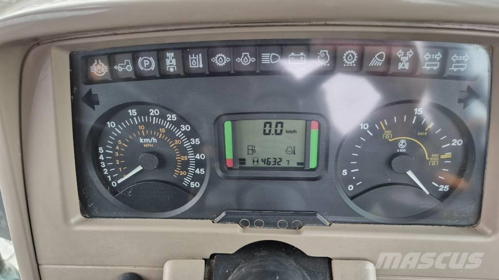 John Deere 6320 SE Traktorid