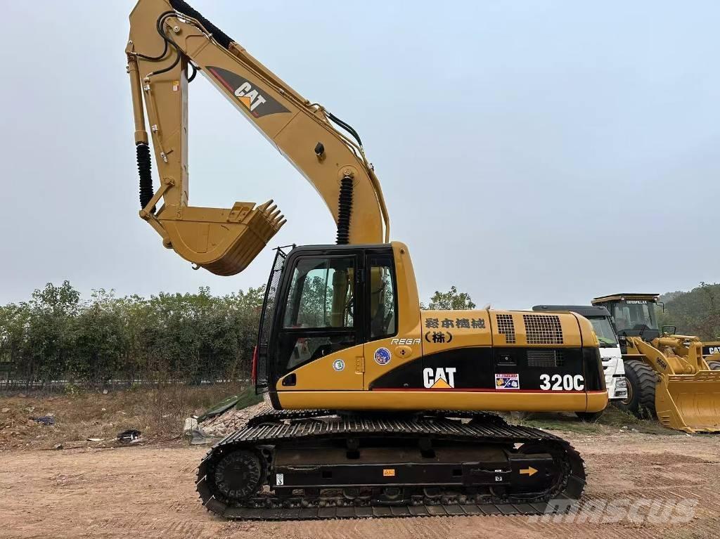 CAT 320 C L Roomikekskavaatorid