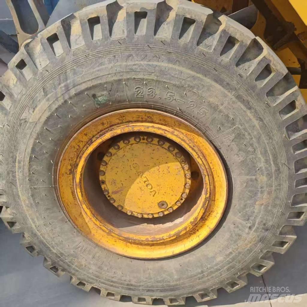 Volvo L 105 Rataslaadurid