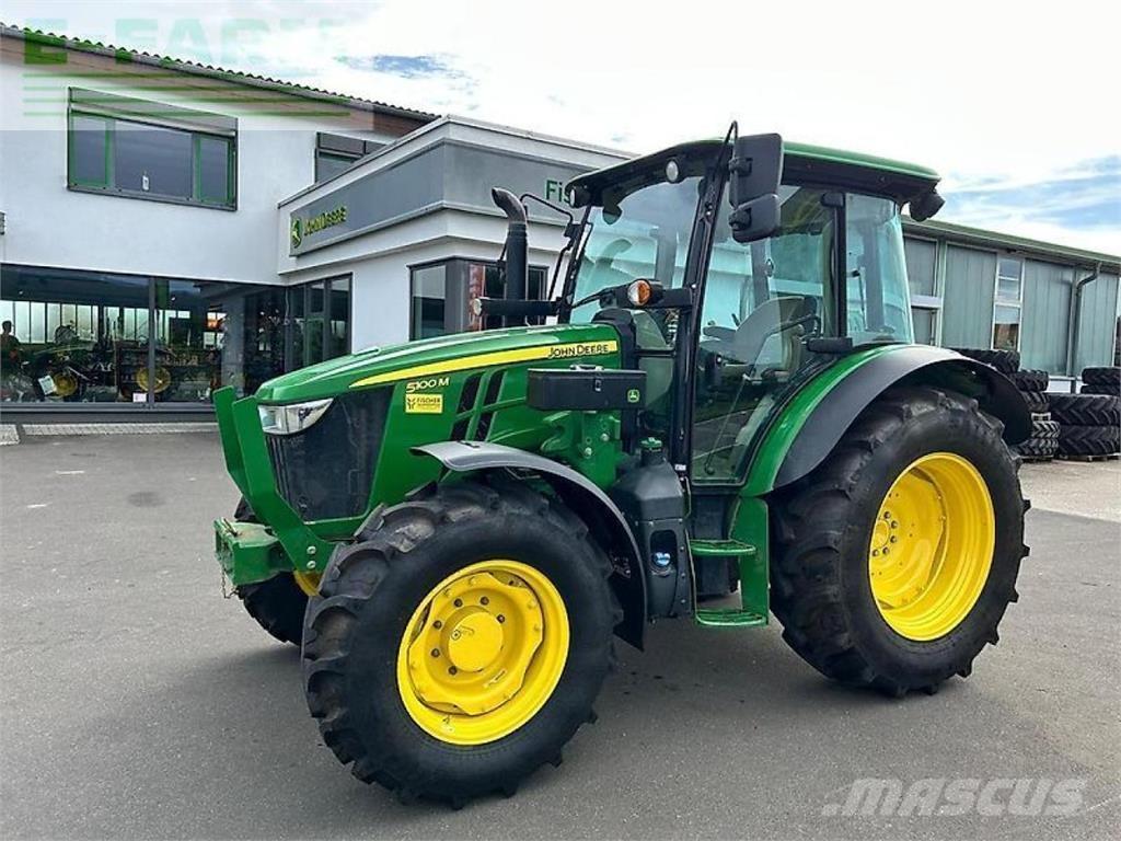 John Deere 5100m Traktorid