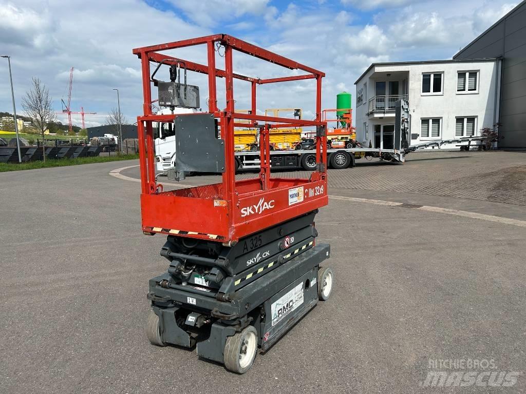 SkyJack SJ III 3219 Käärtõstukid