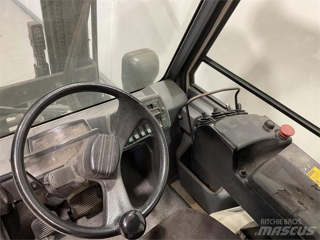 CAT DP35A Diiseltõstukid