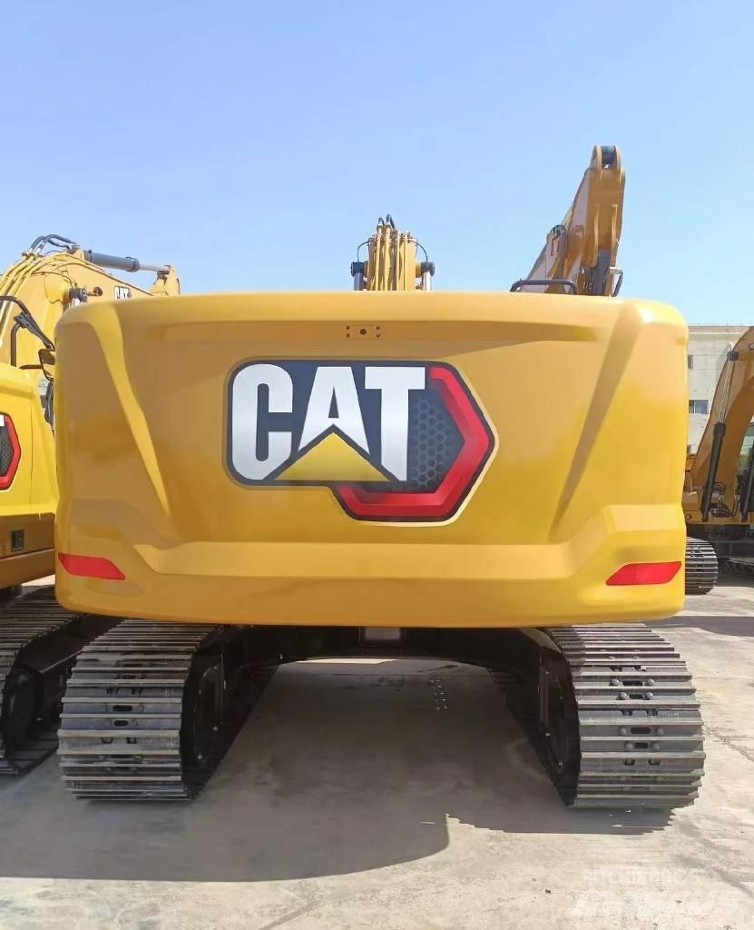 CAT 330 Roomikekskavaatorid