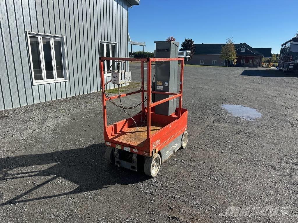 SkyJack SJ 16 Vertikaalsed mast tõstukid