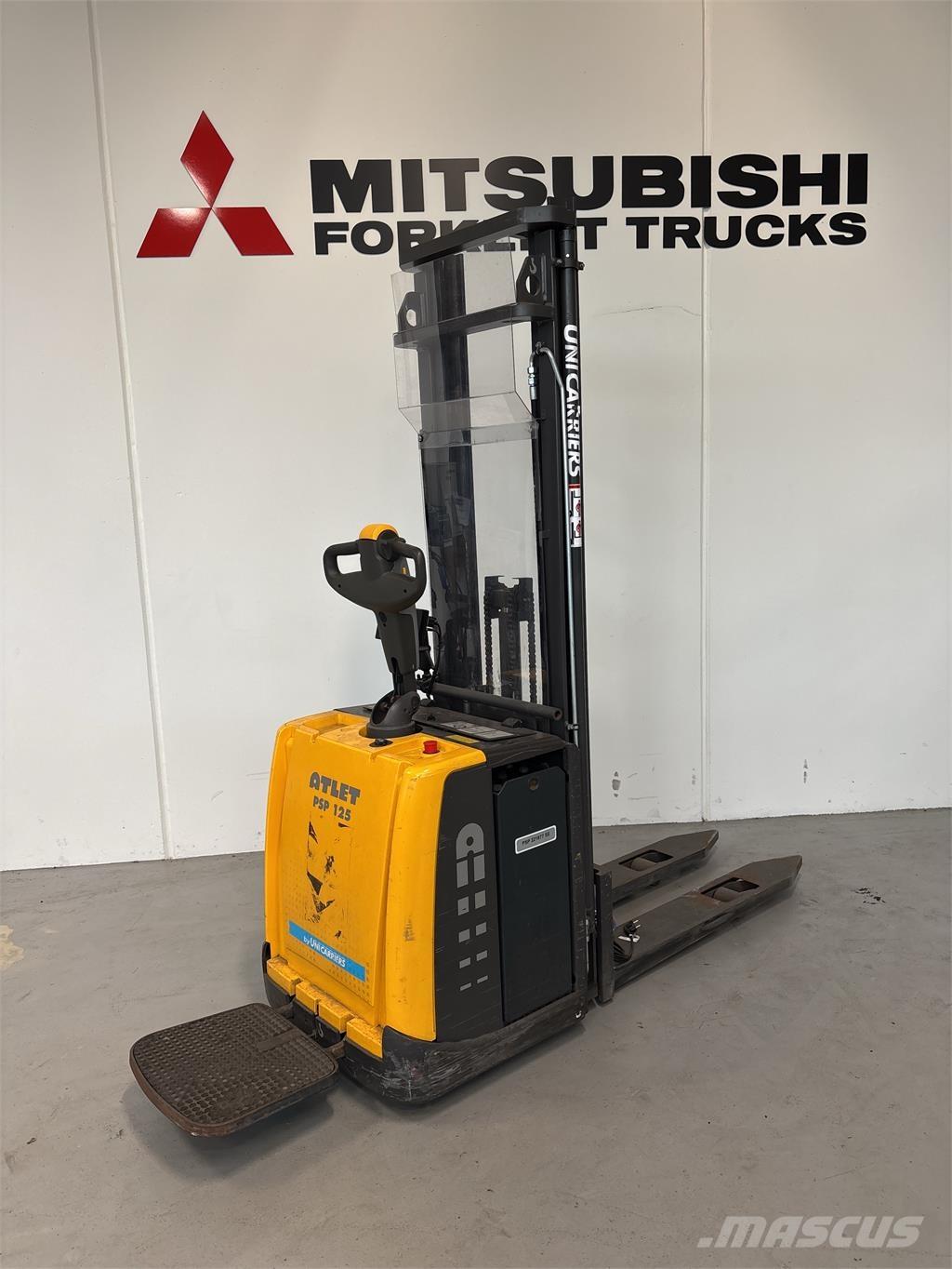 Atlet PSP125 Platvormiga virnastajad