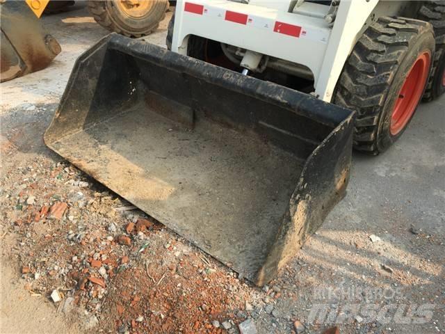 Bobcat S 130 Kompaktlaadurid