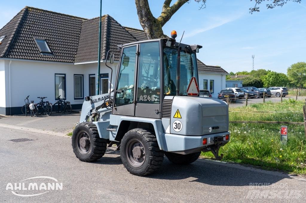 Ahlmann AZ 45e Rataslaadurid