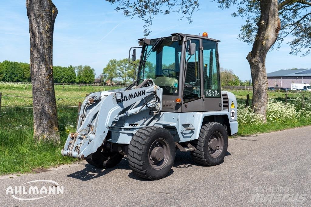 Ahlmann AZ 45e Rataslaadurid