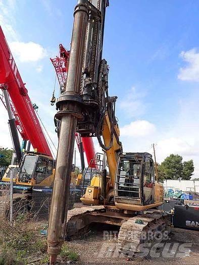 GEAX EK110 Vertikaalsed puurmasinad