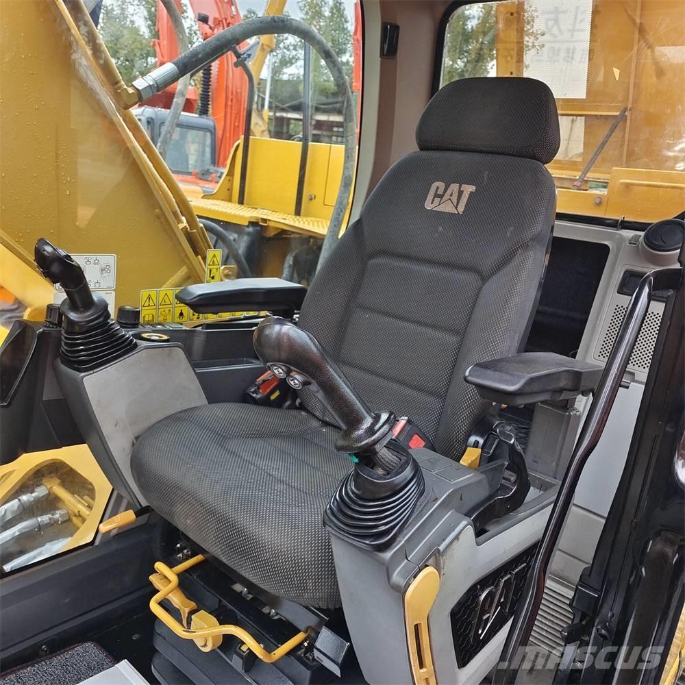 CAT 320 GC Roomikekskavaatorid