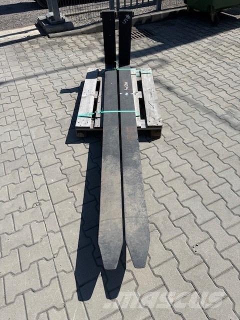 Linde 2400 MM Tõstekahvlid