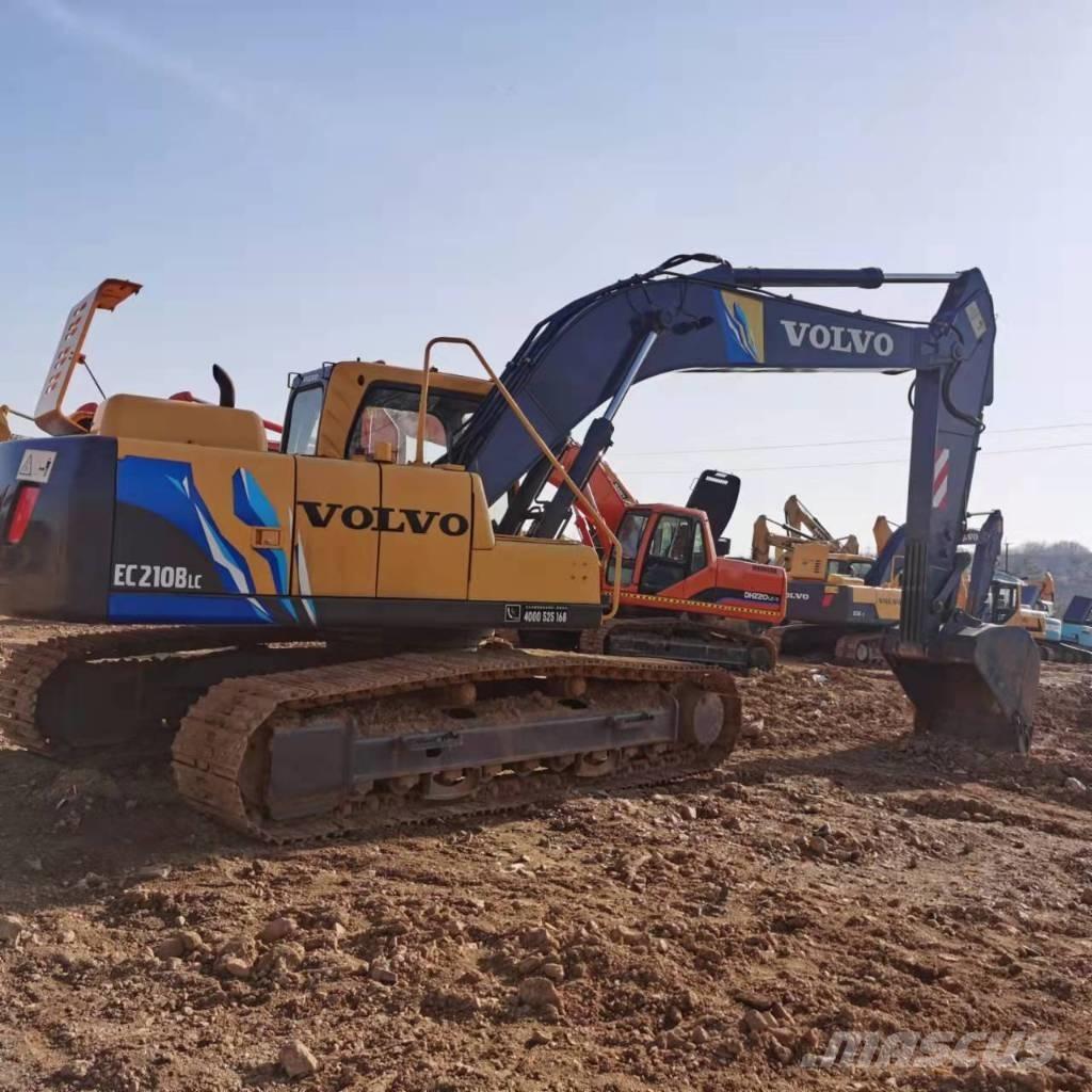 Volvo EC210B Roomikekskavaatorid