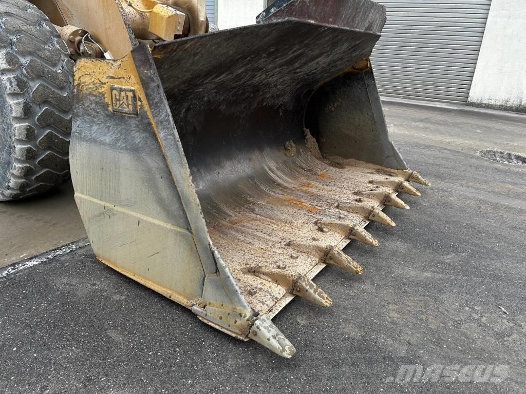 CAT CAT 950H Rataslaadurid