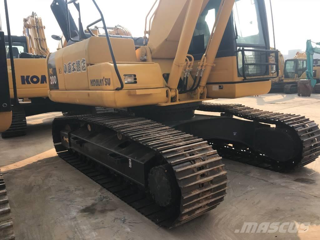 Komatsu PC 200-8N1 Roomikekskavaatorid