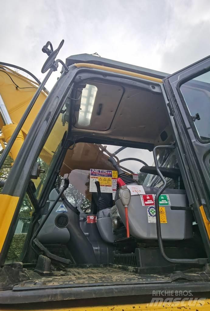 Komatsu PC 450-8 Roomikekskavaatorid