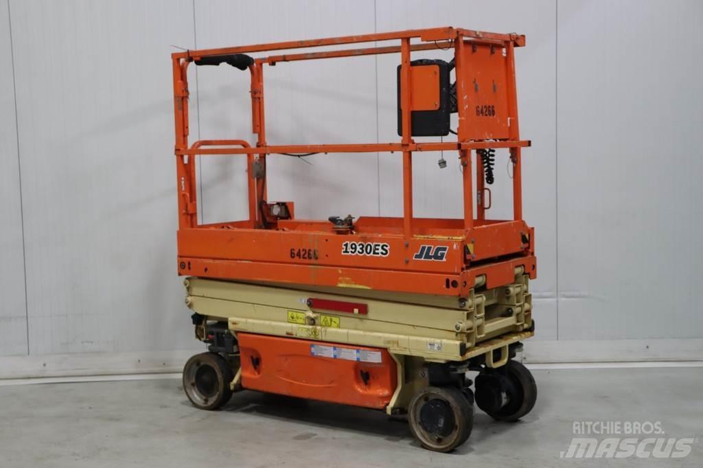 JLG 1930ES Käärtõstukid