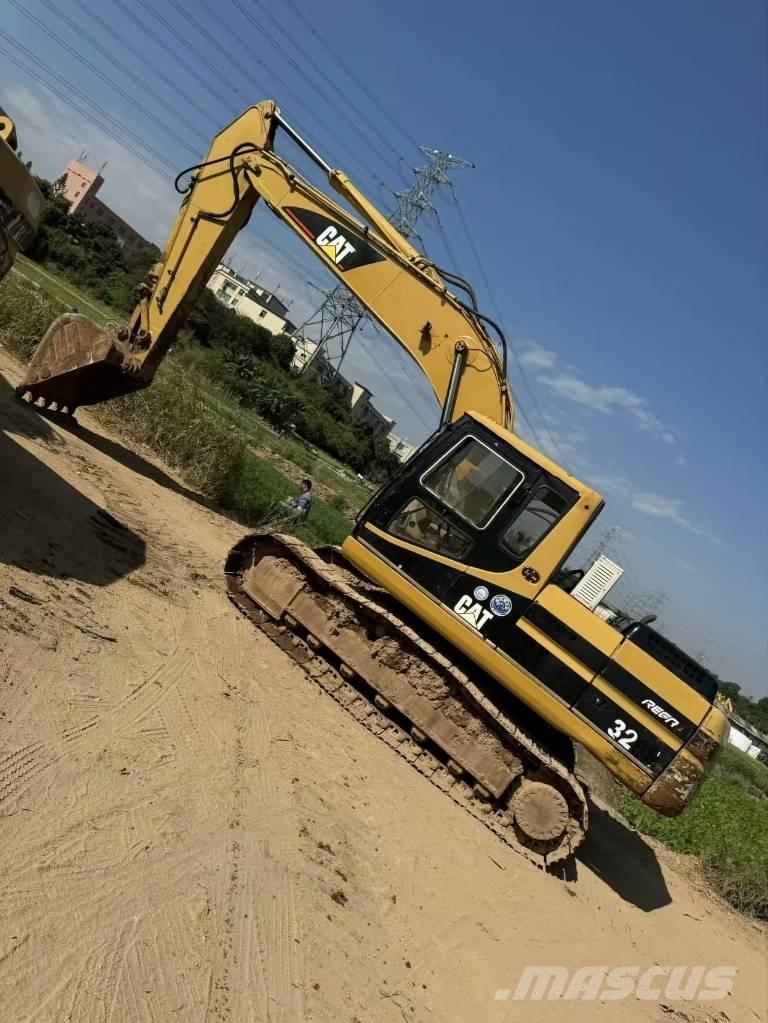CAT 320 B Roomikekskavaatorid