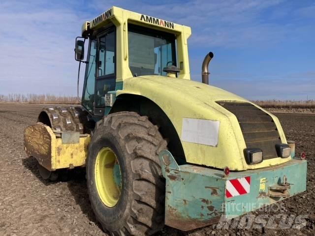 Ammann ASC 150 PD Ühe trumliga rullid