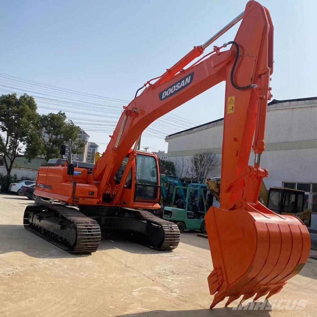 Doosan DX 300 LC Roomikekskavaatorid
